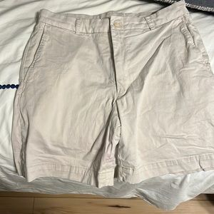 Southern Tide shorts